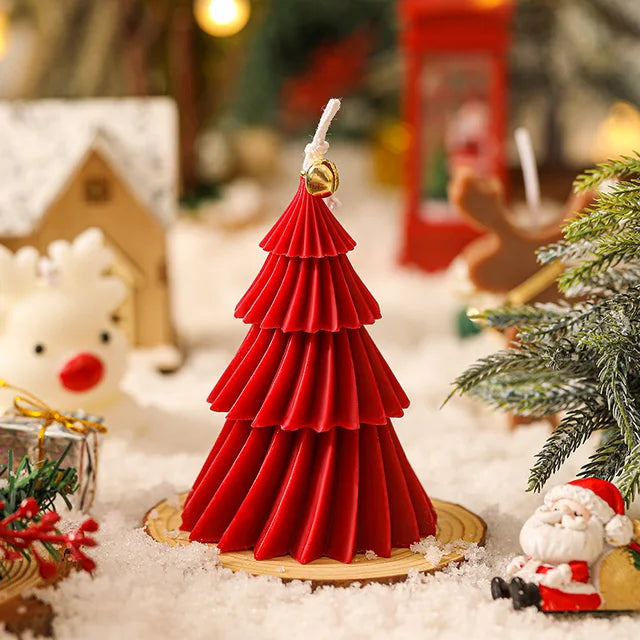 Mini Christmas Tree Scented Candle - Linden & Lather